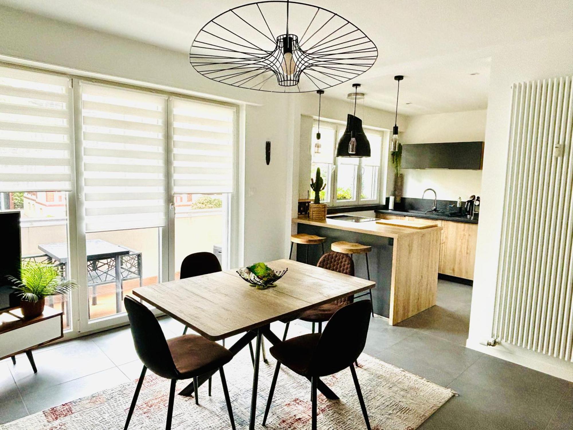 Appartement De Standing Proche Centre Ville Et Gare Mulhouse Dış mekan fotoğraf